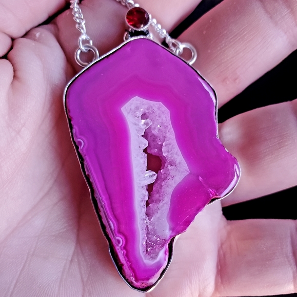 New Pink Agate Druzy & Garnet 925 Silver Necklace. - Picture 4 of 14